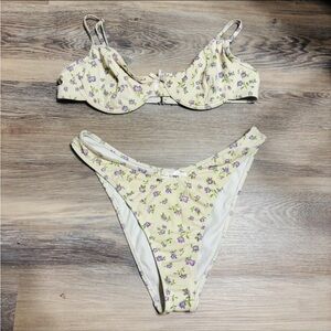 Pacsun Floral Bikini Top & Bottom size medium